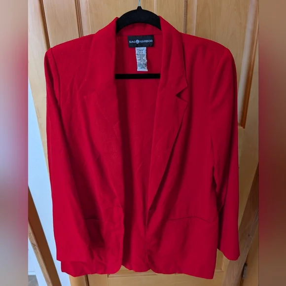 Sag Harbor Bold Red Women's Blazer - Picture 2 of 9